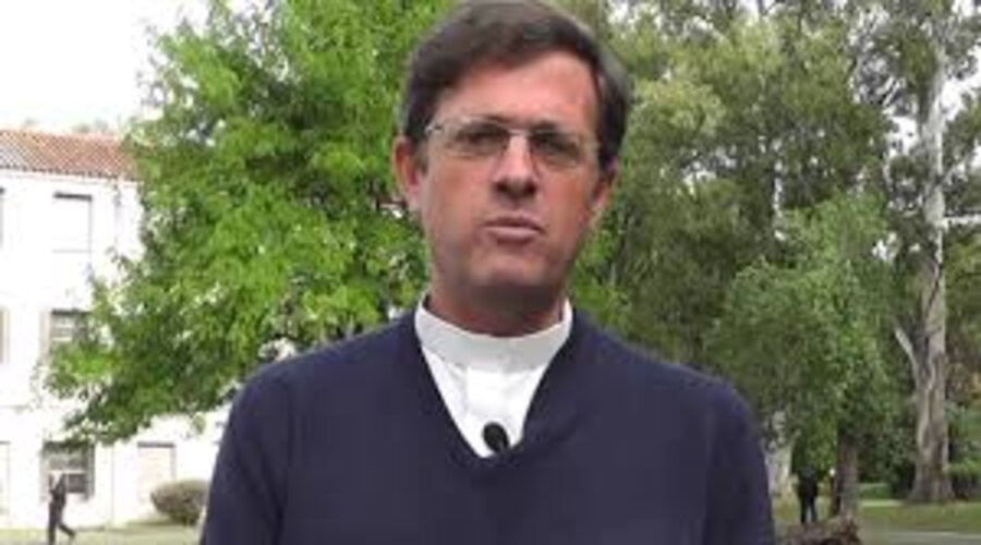 Imagen del contenido Mons. García Cuerva | Comisario Pontificio del Instituto de derecho diocesano Miles Christi