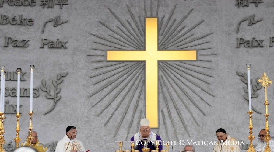 Imagen del contenido León XIV | Viaje Apostólico al Líbano: Homilía en la Misa en Beirut Waterfront