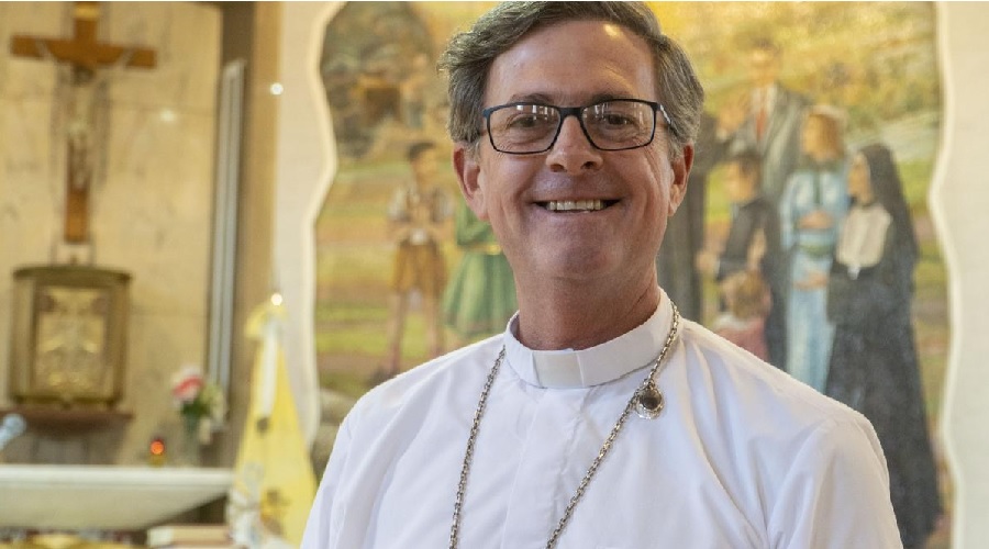 Imagen del contenido Saludo a mons. García Cuerva, delegado de la ICCPPC