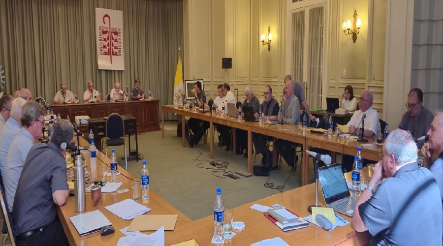 Imagen del contenido Finalizó la 202ª Comisión Permanente Reunión de la Comisión Permanente